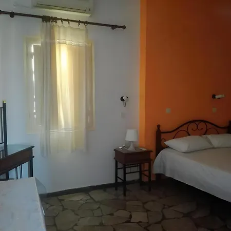 Vocamvilia Apartments * Kamári
